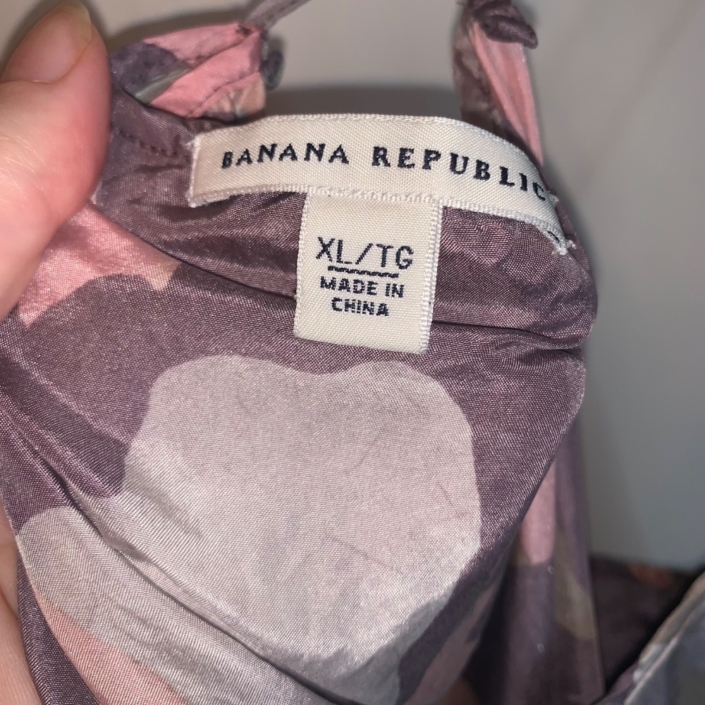 Banana Republic Sleeveless Ruffle Silk Top XL - Picture 4 of 8